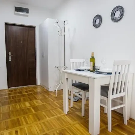 Sky 1 Apartman Subotica Exterior photo